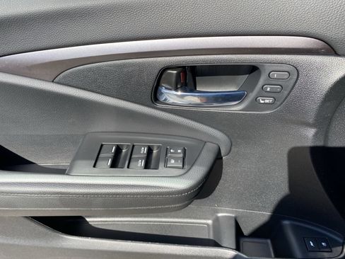 Used 2021 Honda Pilot Special Edition image 24
