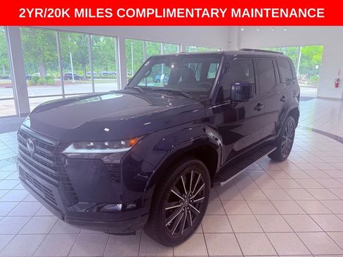 Certified 2025 Lexus GX 550 w/ Accessory Package (Z1) AWD/4WD image 3