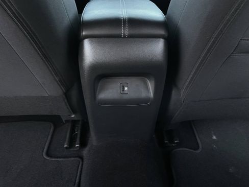 Used 2022 Nissan Sentra SV image 24