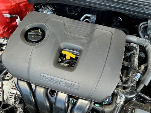 Used 2024 Kia Forte GT-Line image 30