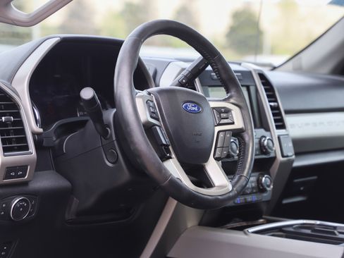 Used 2019 Ford F250 Lariat AWD/4WD image 27
