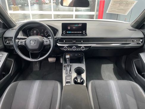 Used 2024 Honda Civic Sport image 11
