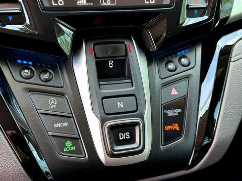 Used 2019 Honda Odyssey Elite image 21
