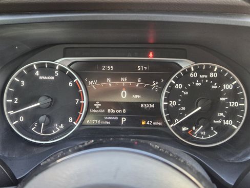 Used 2023 Nissan Rogue SL w/ SL Premium Package image 17