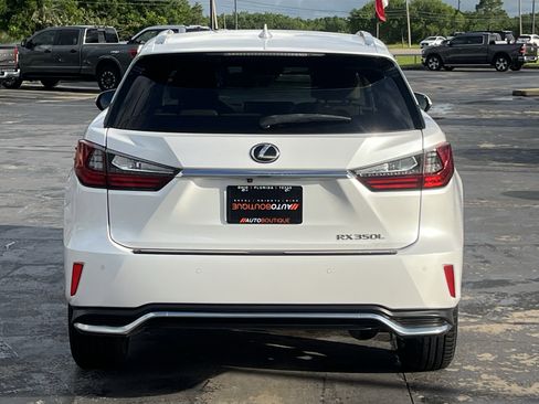 Used 2019 Lexus RX 350L Luxury w/ Accessory Package FWD image 7
