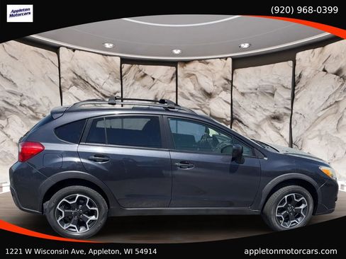 Used 2013 Subaru Crosstrek 2.0i Limited AWD/4WD image 7