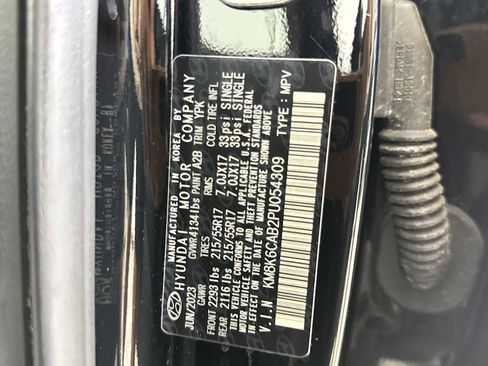 Certified 2023 Hyundai Kona SEL AWD/4WD image 27