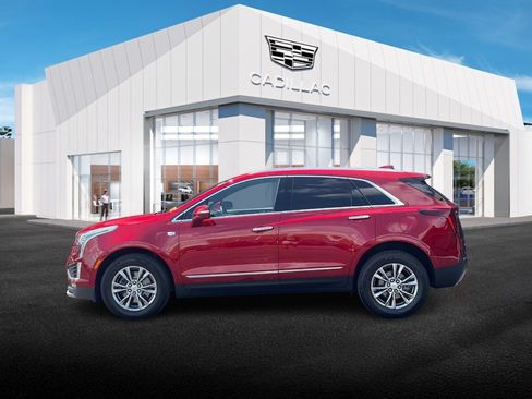 Certified 2023 Cadillac XT5 Premium Luxury w/ Technology Package AWD/4WD image 5