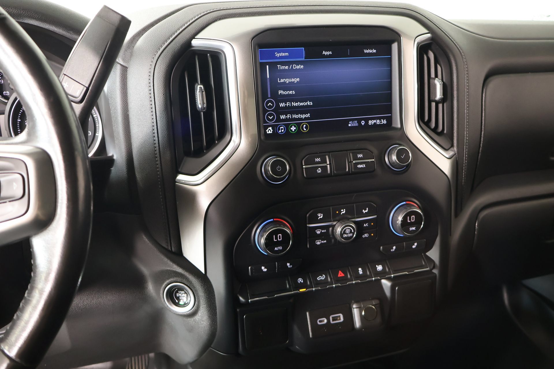 Used 2020 Chevrolet Silverado 1500 LT w/ Texas Edition AWD/4WD image 5