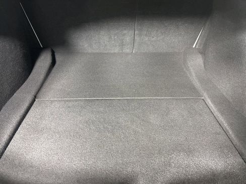 Used 2020 Tesla Model 3 Performance image 17