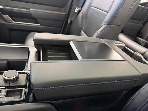 New 2026 Toyota Tundra Platinum image 34