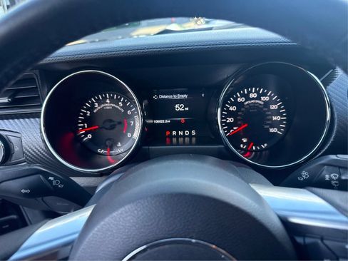 Used 2017 Ford Mustang Coupe RWD image 16