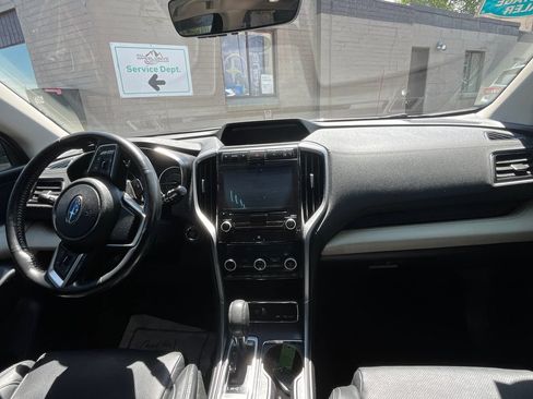 Used 2019 Subaru Ascent Limited AWD/4WD image 16