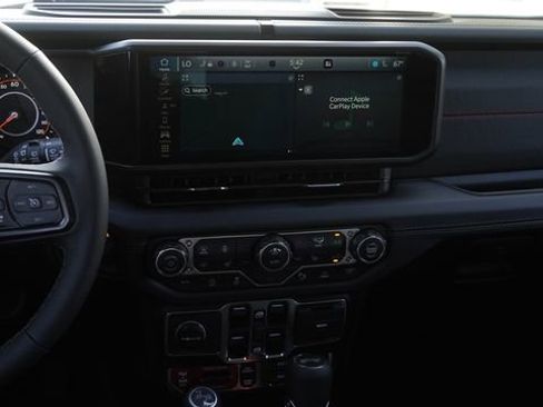 New 2026 Jeep Wrangler Unlimited Rubicon AWD/4WD image 15