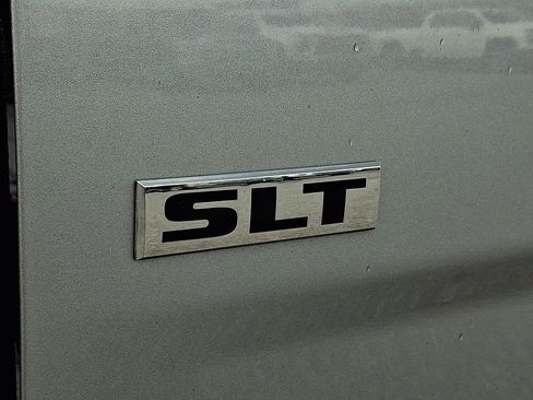 Used 2023 RAM 1500 Classic SLT w/ Trailer & Traction Group image 30