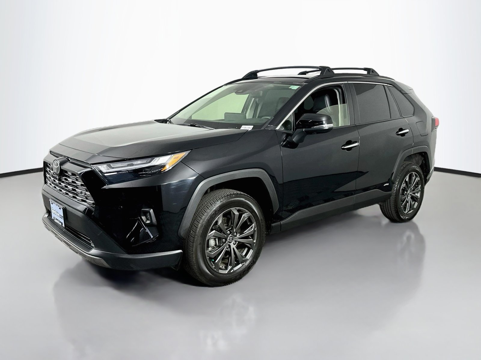 Certified 2025 Toyota RAV4 Limited w/ Advanced Technology Package AWD/4WD image 3