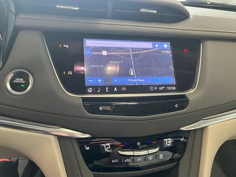 Used 2023 Cadillac XT5 Premium Luxury AWD/4WD image 14