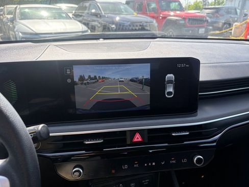 Used 2025 Kia K5 LXS image 22