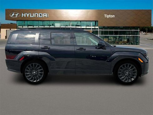 Used 2024 Hyundai Santa Fe Calligraphy image 9