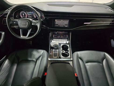 Used 2020 Audi Q8 Premium Plus w/ Premium Plus Package AWD/4WD image 9