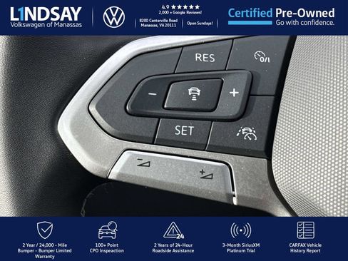 Certified 2025 Volkswagen Taos SE image 22