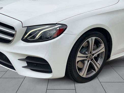 Used 2019 Mercedes-Benz E 300 image 10