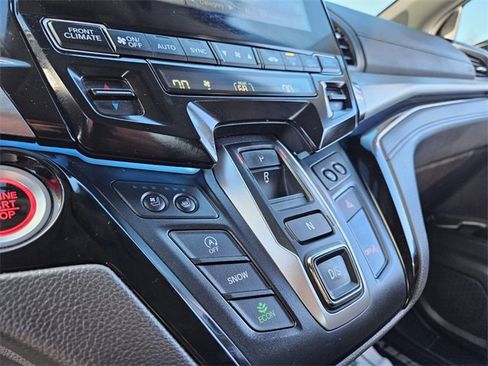 Used 2019 Honda Odyssey Elite image 25