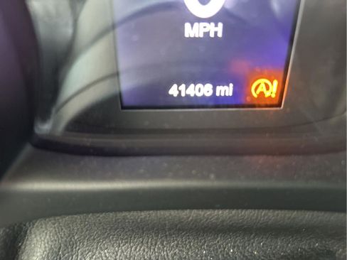 Certified 2020 Jeep Gladiator Sport w/ Quick Order Package 24S image 13