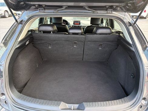 Used 2018 MAZDA MAZDA3 Grand Touring w/ Premium Equipment Package FWD image 22