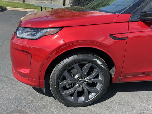 Certified 2023 Land Rover Discovery Sport SE R-Dynamic AWD/4WD image 13