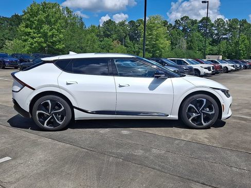 Used 2024 Kia EV6 GT-Line AWD/4WD image 19