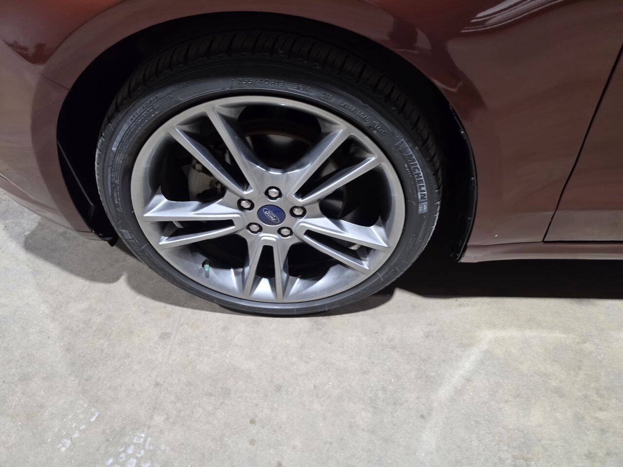 Used 2015 Ford Fusion Titanium AWD/4WD image 22