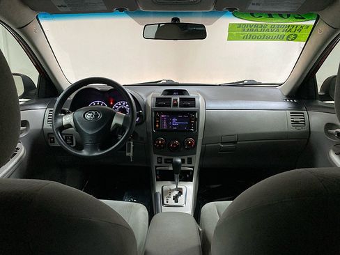 Used 2013 Toyota Corolla LE Special Edition image 21