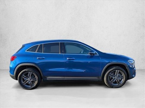 Certified 2025 Mercedes-Benz GLA 250 GLA 250 image 4