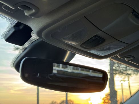 Used 2021 Jeep Cherokee Latitude image 27