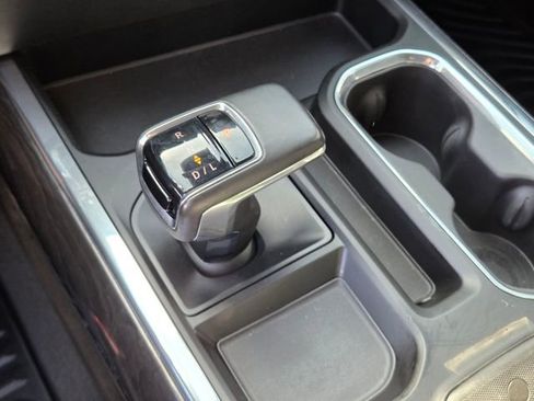 Used 2023 Chevrolet Silverado 1500 LTZ w/ Z71 Off-Road Package image 23