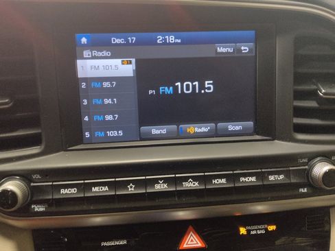 Used 2019 Hyundai Elantra Value Edition image 25