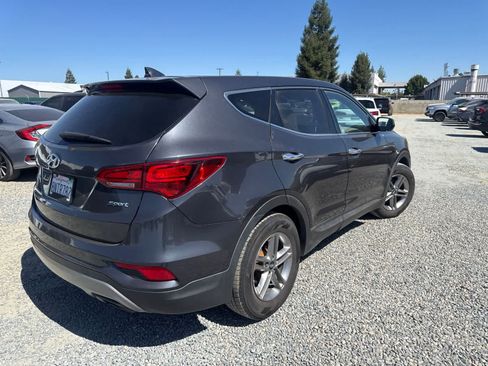 Used 2017 Hyundai Santa Fe Sport FWD image 5