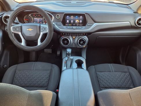 Used 2020 Chevrolet Blazer LT image 9