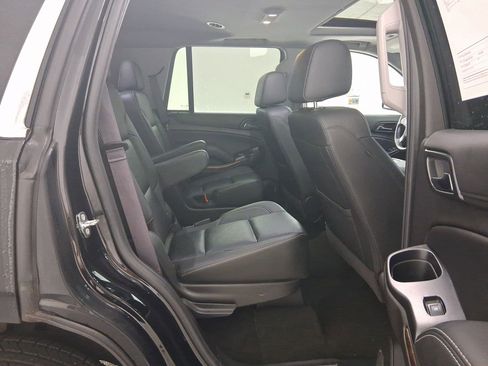 Used 2017 Chevrolet Tahoe LT image 31