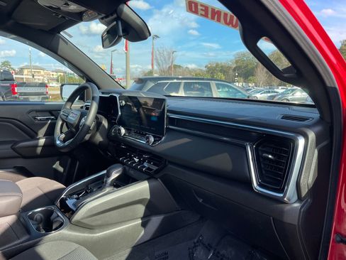 Used 2024 GMC Canyon Elevation w/ Convenience Package image 27