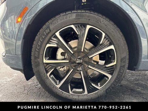 New 2026 Lincoln Nautilus Reserve image 11