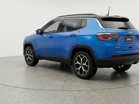 Used 2025 Jeep Compass Limited AWD/4WD image 6
