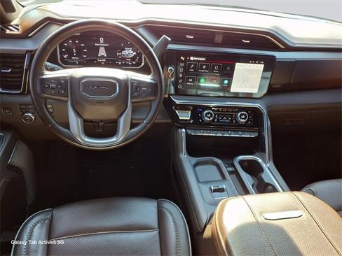 Used 2024 GMC Sierra 2500 Denali w/ Denali Reserve Package image 10