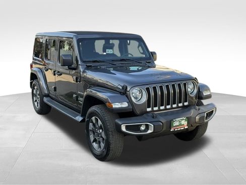 Used 2021 Jeep Wrangler Unlimited Sahara AWD/4WD image 3