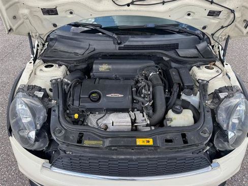 Used 2013 MINI Cooper John Cooper Works w/ Technology Pkg 2 FWD image 19