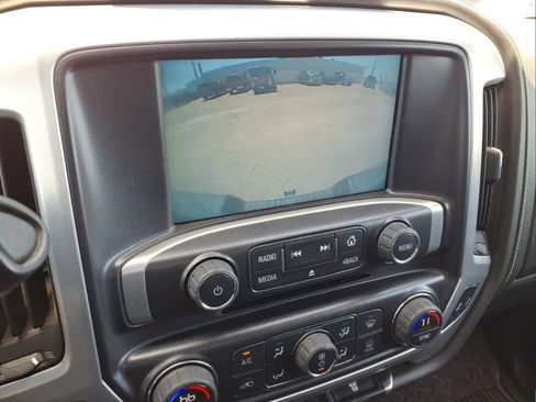 Used 2016 GMC Sierra 3500 SLE w/ SLE Preferred Package AWD/4WD image 19