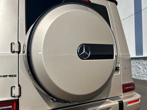 Used 2025 Mercedes-Benz G 63 AMG 4MATIC image 33