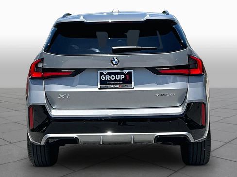 Used 2026 BMW X1 xDrive28i w/ Technology Package AWD/4WD image 4