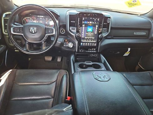 Used 2021 RAM 1500 Laramie AWD/4WD image 12